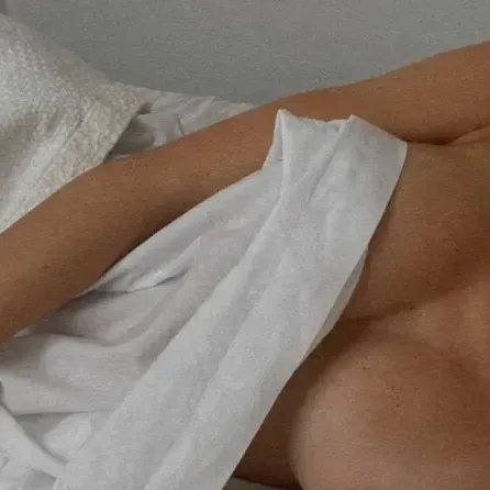 
                        Grace
                     is Female Escorts. | Comox Balley | British Columbia | Canada | canadatopescorts.com 