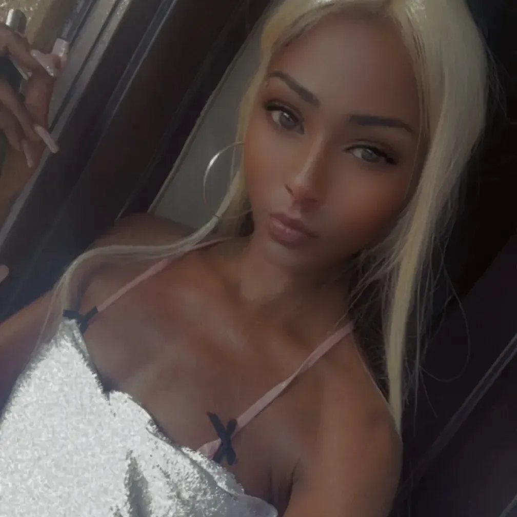 
                        Diana
                     is Female Escorts. | windsor | Ontario | Canada | canadatopescorts.com 