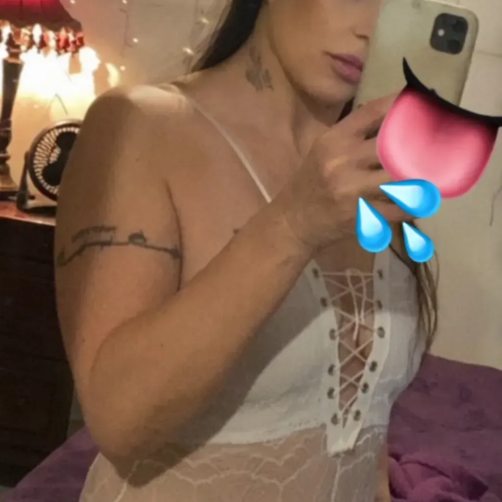 
                        Nichole
                     is Female Escorts. | windsor | Ontario | Canada | canadatopescorts.com 