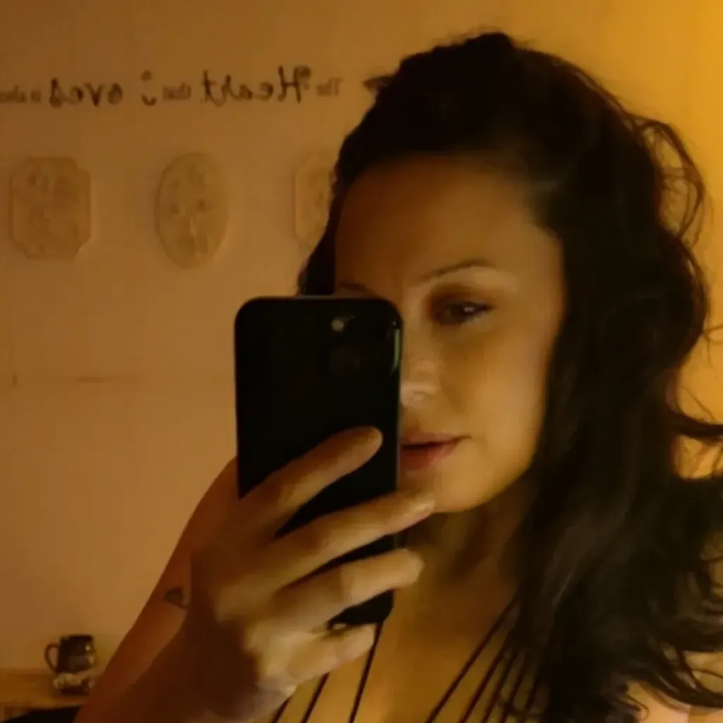 
                        Nichole
                     is Female Escorts. | windsor | Ontario | Canada | canadatopescorts.com 