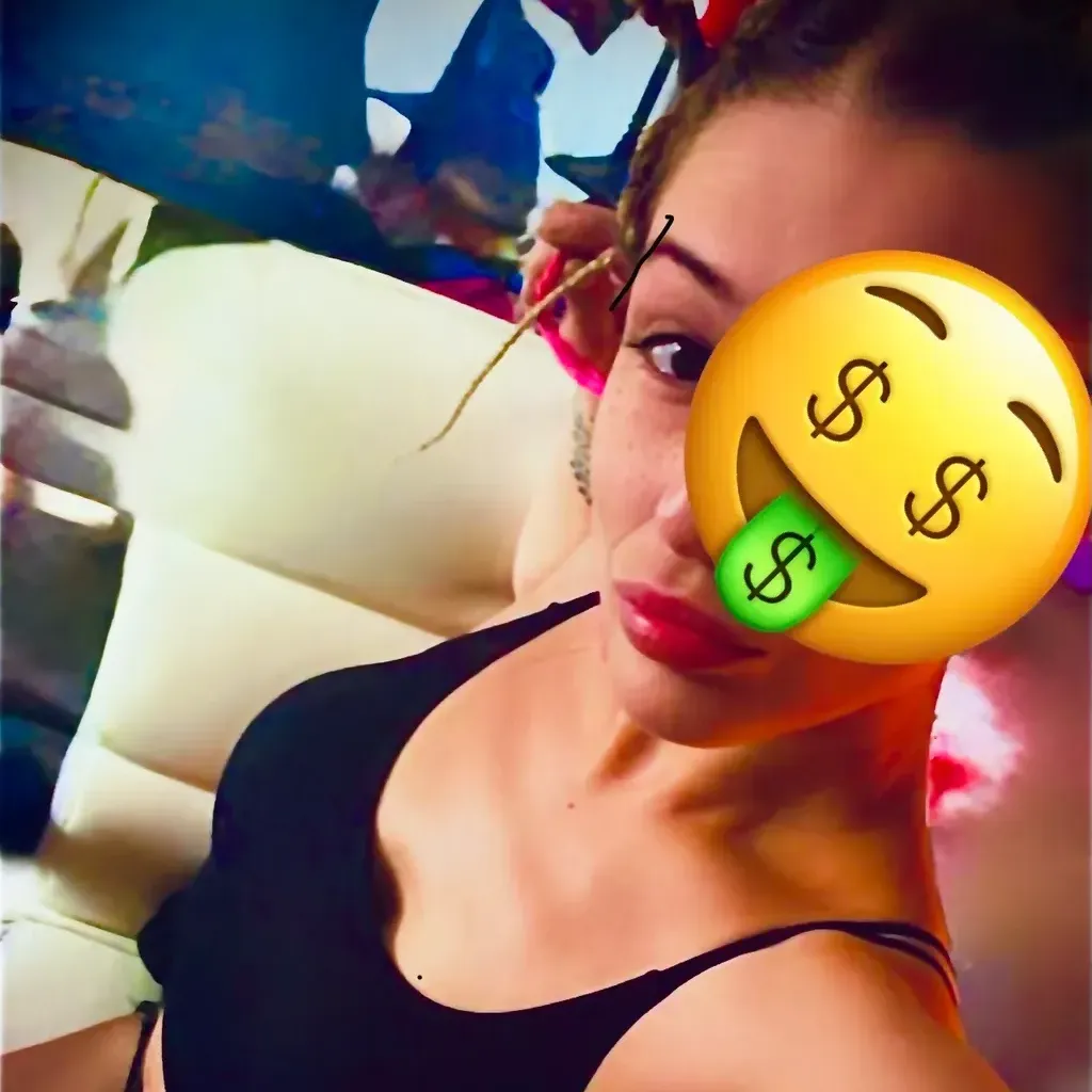 
                        Alyss
                     is Female Escorts. | Barrie | Ontario | Canada | canadatopescorts.com 