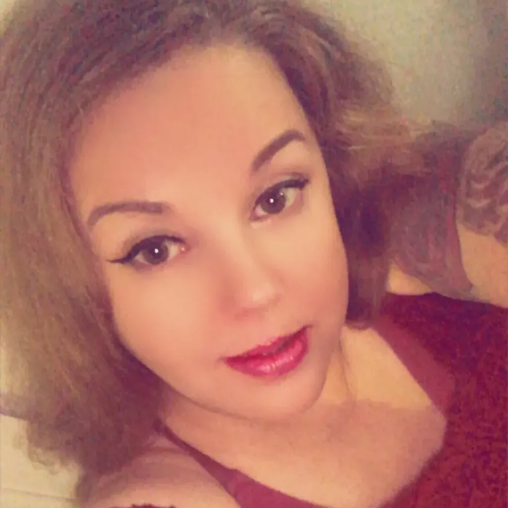 
                        Candy
                     is Female Escorts. | belleville | Ontario | Canada | canadatopescorts.com 