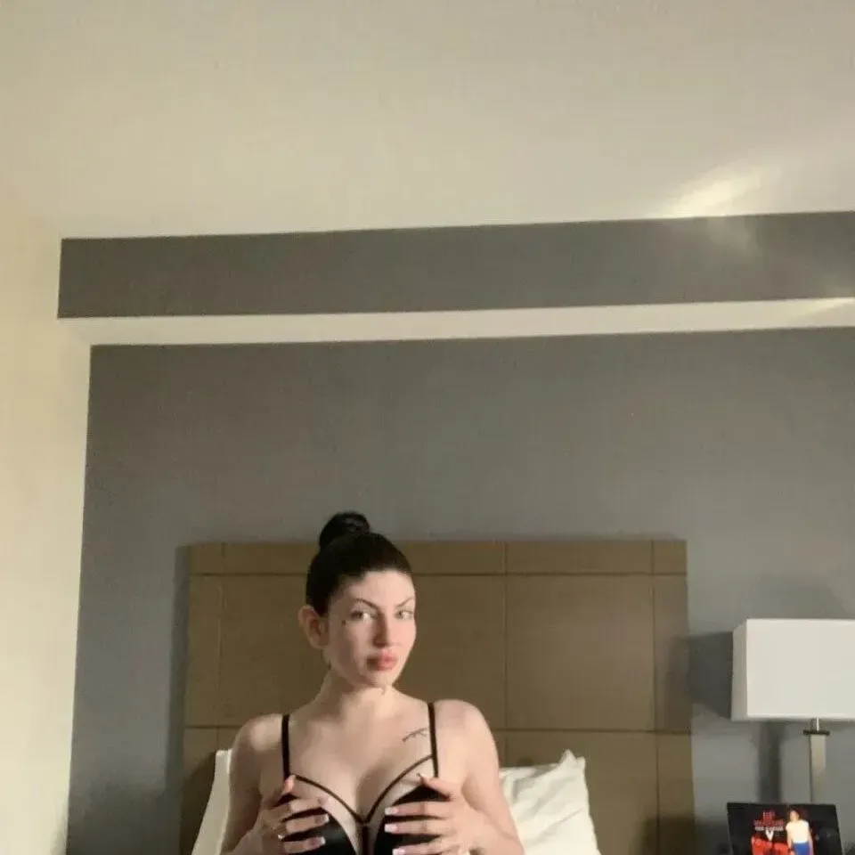 
                        Lisa
                     is Female Escorts. | Regina | Saskatchewan | Canada | canadatopescorts.com 