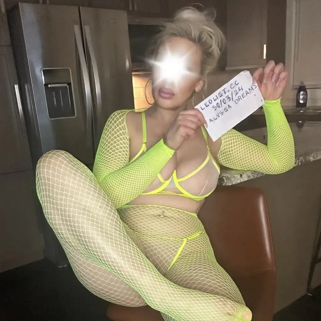 
                        Alyssa Dreams
                     is Female Escorts. | Vancouver | British Columbia | Canada | canadatopescorts.com 