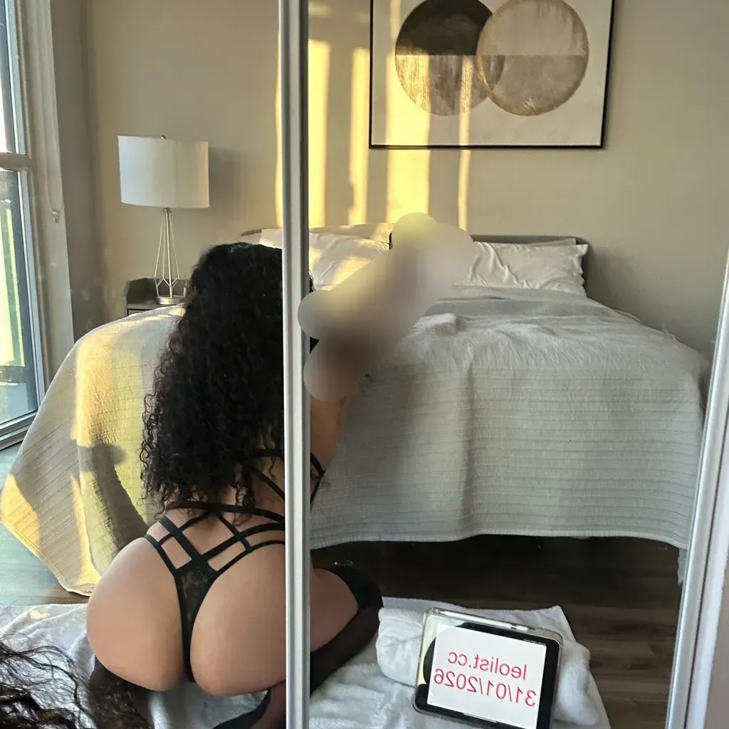 
                        Rosa
                     is Female Escorts. | Saskatoon | Saskatchewan | Canada | canadatopescorts.com 