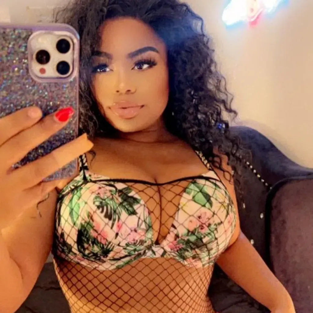 
                        THE BADDEST
                     is Female Escorts. | Saskatoon | Saskatchewan | Canada | canadatopescorts.com 