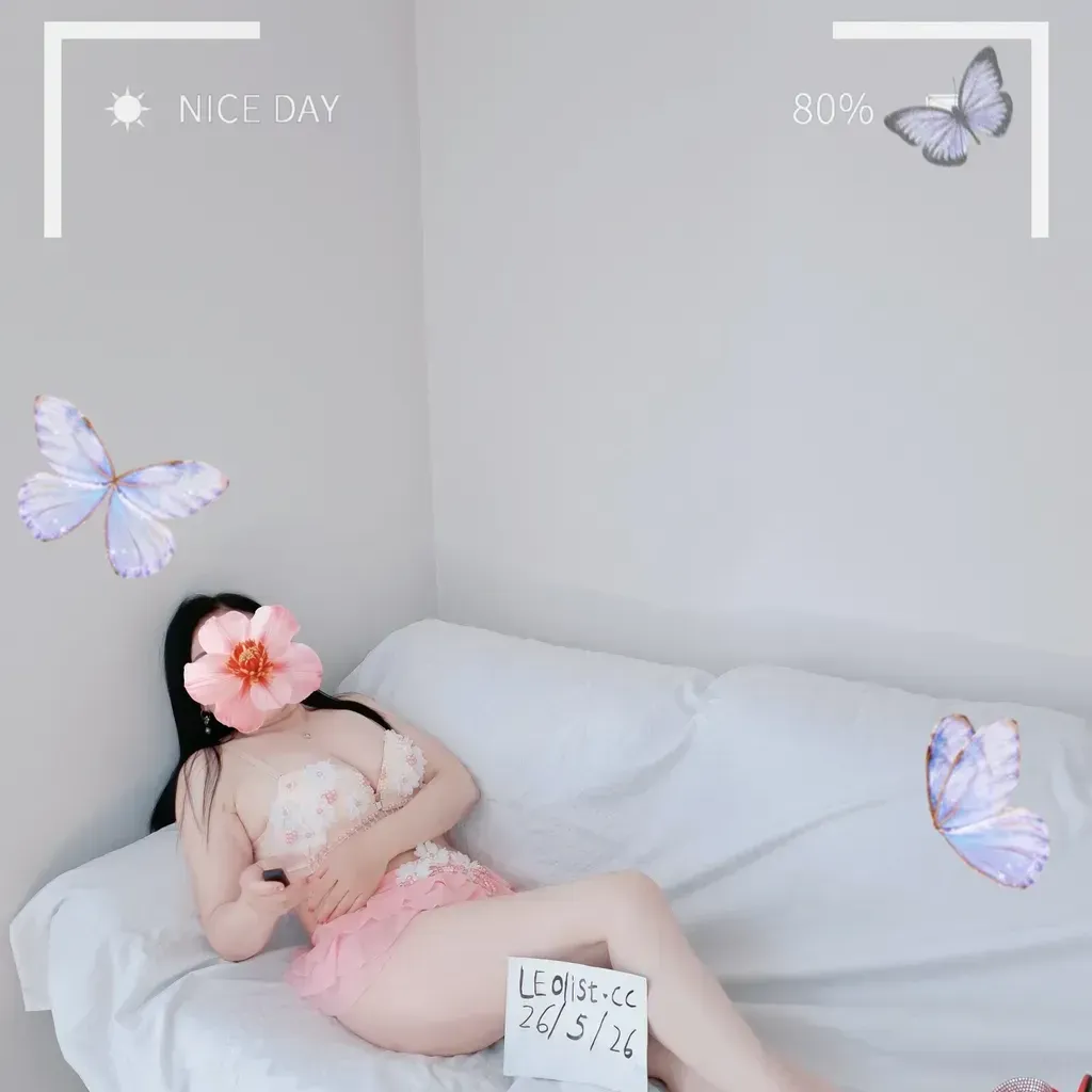 
                        Luna
                     is Female Escorts. | Toronto | Ontario | Canada | canadatopescorts.com 