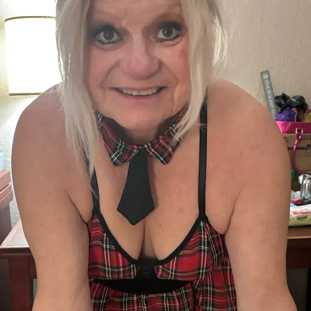 
                        Magnificent mouth Waits!!
                     is Female Escorts. | Sarnia | Ontario | Canada | canadatopescorts.com 