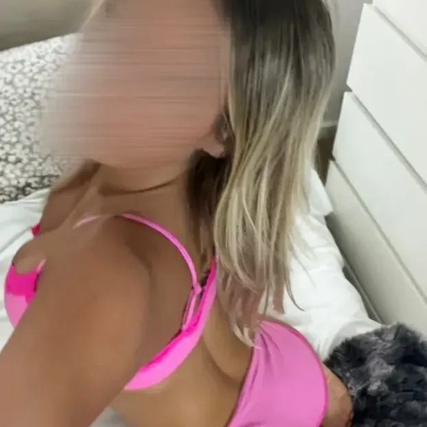 
                        Lara
                     is Female Escorts. | Quebec City | Quebec | Canada | canadatopescorts.com 