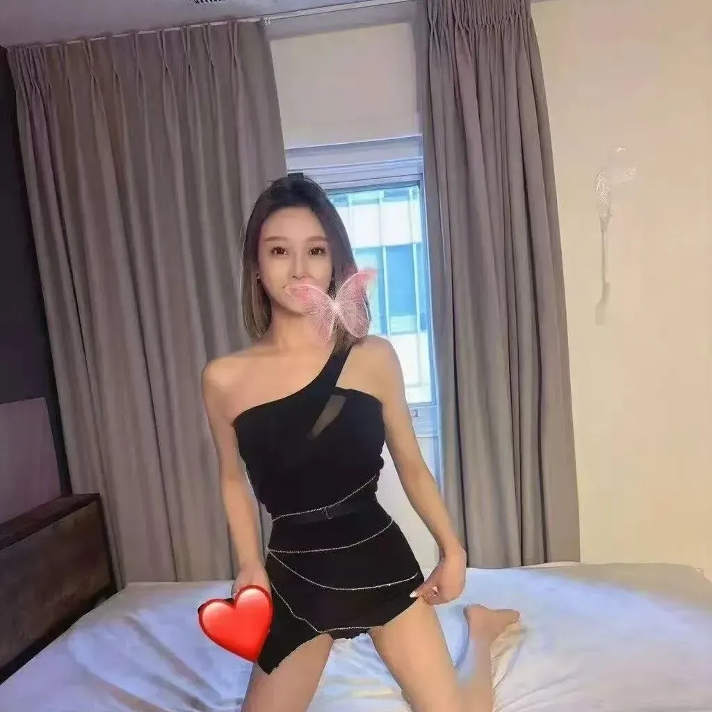 
                        summer May mimi Ella
                     is Female Escorts. | Toronto | Ontario | Canada | canadatopescorts.com 